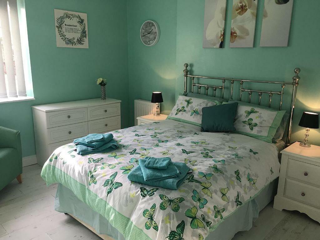 Bedrock Lodge Winterbourne Zewnętrze zdjęcie