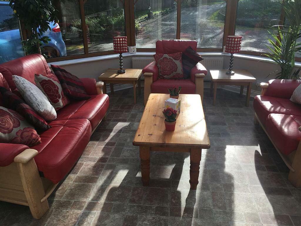 Bedrock Lodge Winterbourne Zewnętrze zdjęcie