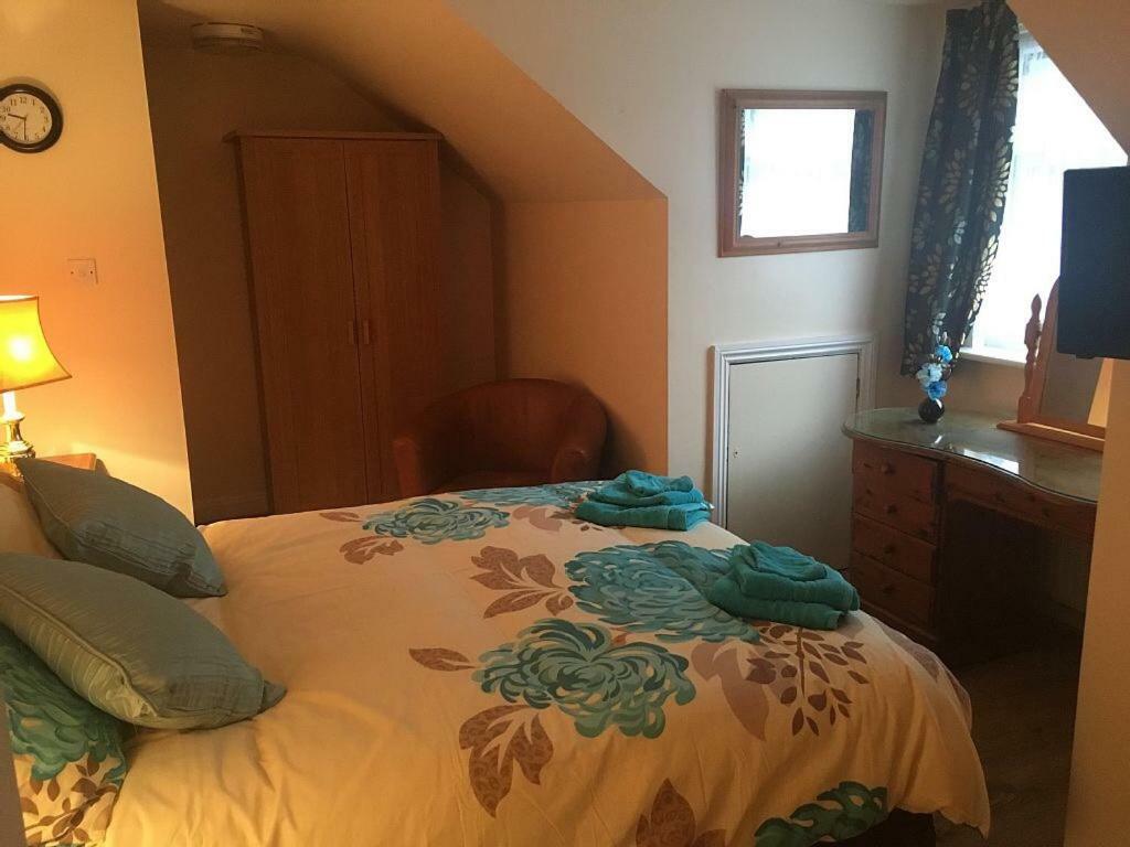 Bedrock Lodge Winterbourne Zewnętrze zdjęcie